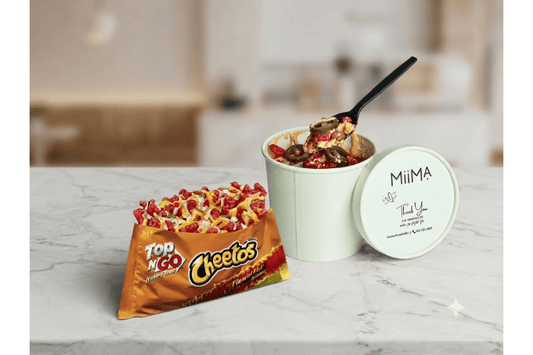 Spicy Cheetos Snack with lettuce and cheese sauce | سناك تشيتوس حار - MiiMA
