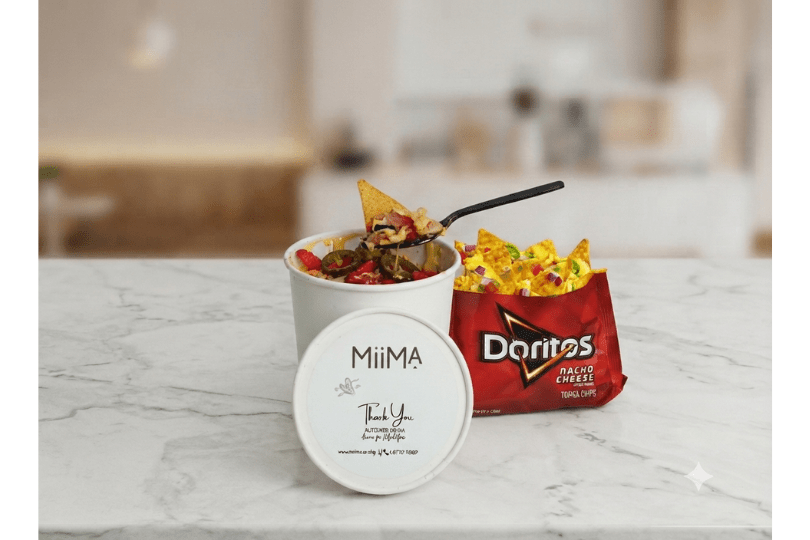 Doritos Snack with lettuce, capsicum and cheese sauce | سناك دوريتوس - MiiMA